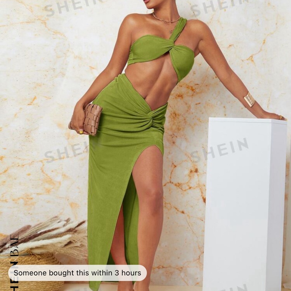 Two Piece Skirt Set (Brand New)